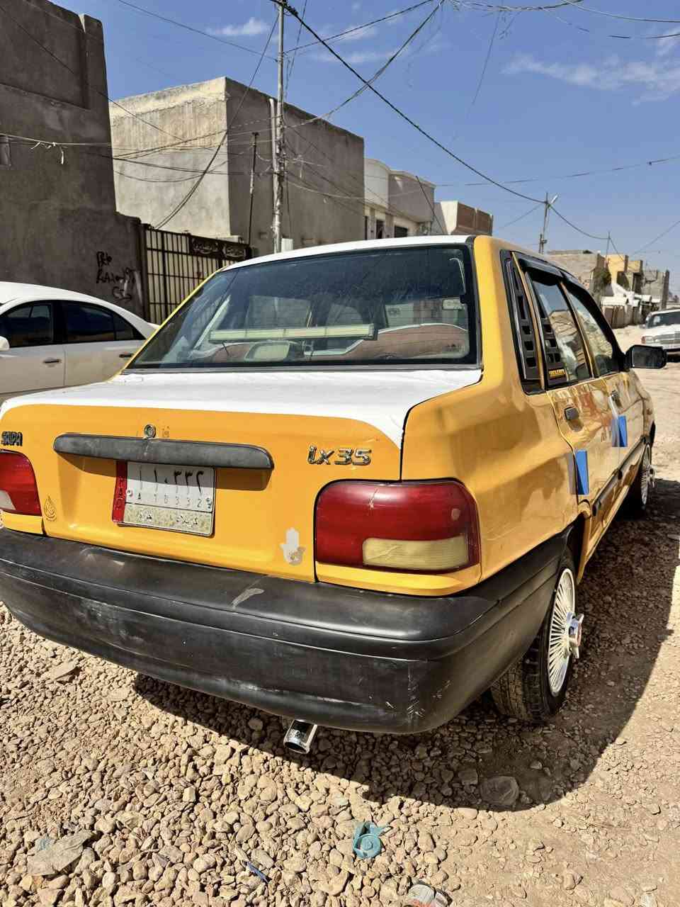 سايبا للبيع مديل ٢٠١٢ جاهزه من كلشي كبل الشارع مصفره هيئه وغرامات كيرها خير من الله ومكينتها بيها اسم بخار  هستوه بادي 
مالكها يريد مداور وره العيد السعر ٢٤ ورقه وبيها مجال للاستفسار 
***********
***********
