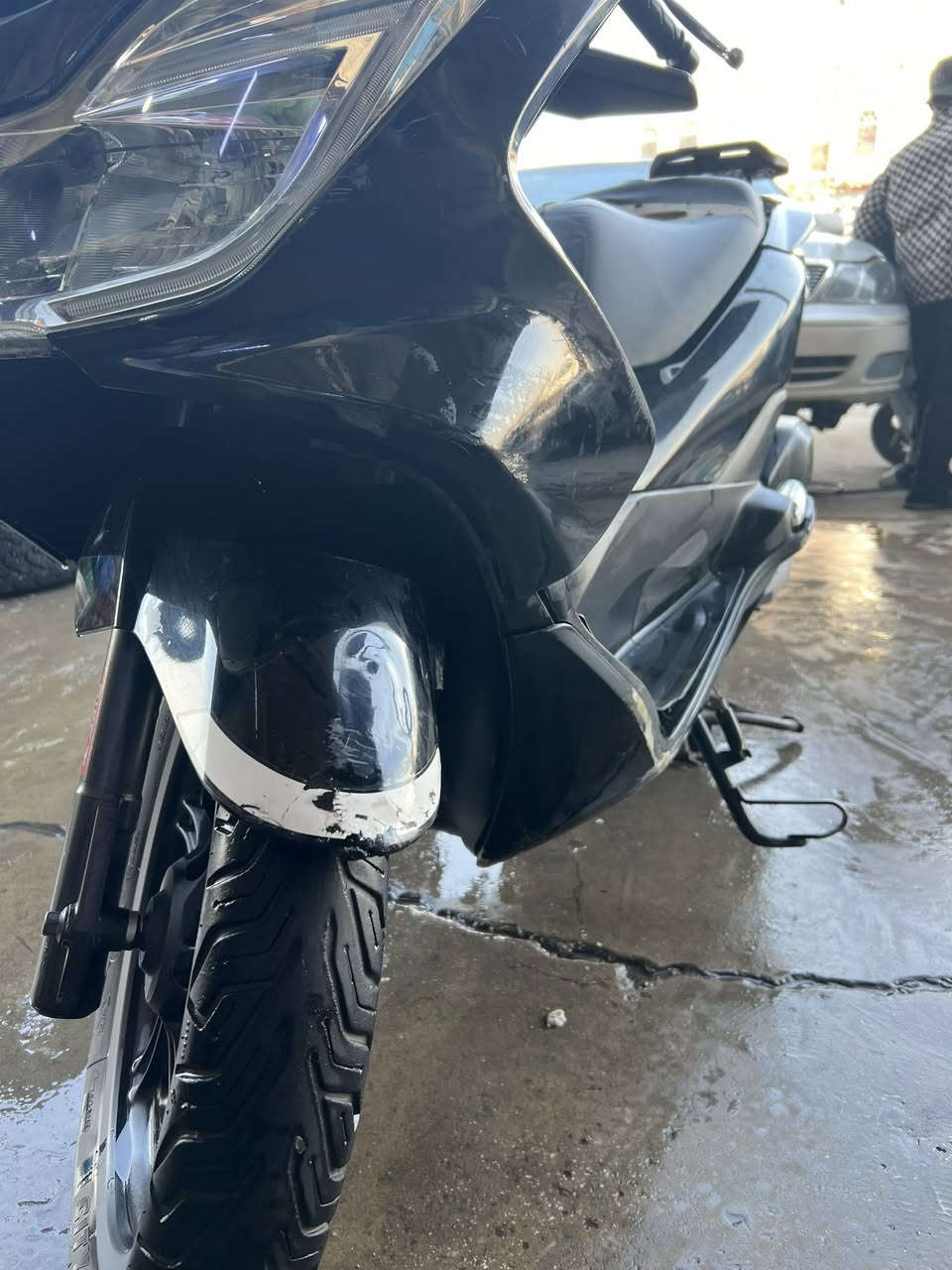 يلا عليكم بي سي اكس جيل الثاني محرك 150سي سي دراجه كلهه شغاله مكفوله برغي ما مفتوح كهربائيات كلهه شغاله حساس ازدحام حساس استاند السعر 1450بيهه ماجل حك الجيه ساعه ومعدل تقفل 110مكاني بغداد الكراده ساحة عقبه بن نافع هـ***********
