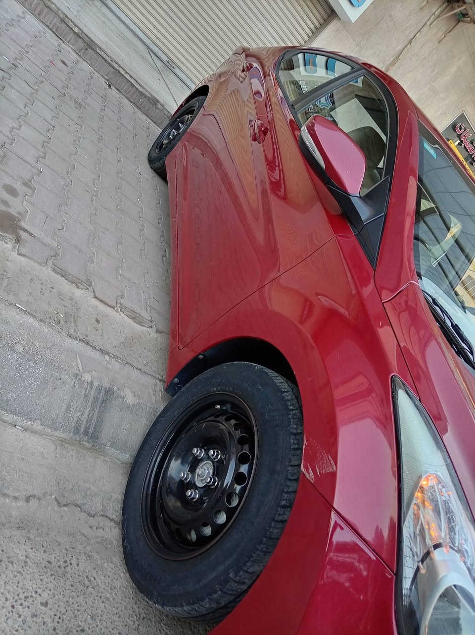 للبيع النترا 2016 خليجي محرك 1600 ماشيه 195 الف  السياره بدون صبغ بدون تبديل بدون حادث مجرد بيهه كم رصعه بسيطه  وبيهه بارد بسيط بالجاملغ الامامي الايسر كير محرك تبريد صدر امامي خلفي كفاله رقم بغداد بأسمي مكان السياره بغداد المشتل
السعر 107 وبيهه مجال بسيط
رقمي *********** واتساب
