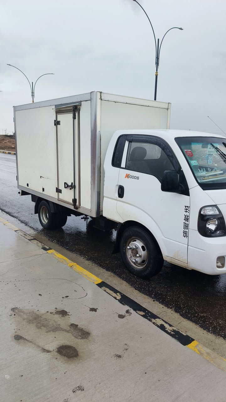 كياا فحل 2016رقم اربيل حافظه بدون تبريد بدون صبغ شويه بارد اباب السايق محرك كير اكسل شاصي بشرط 
تاير جديد ومحور 14
لتواصل 
***********
