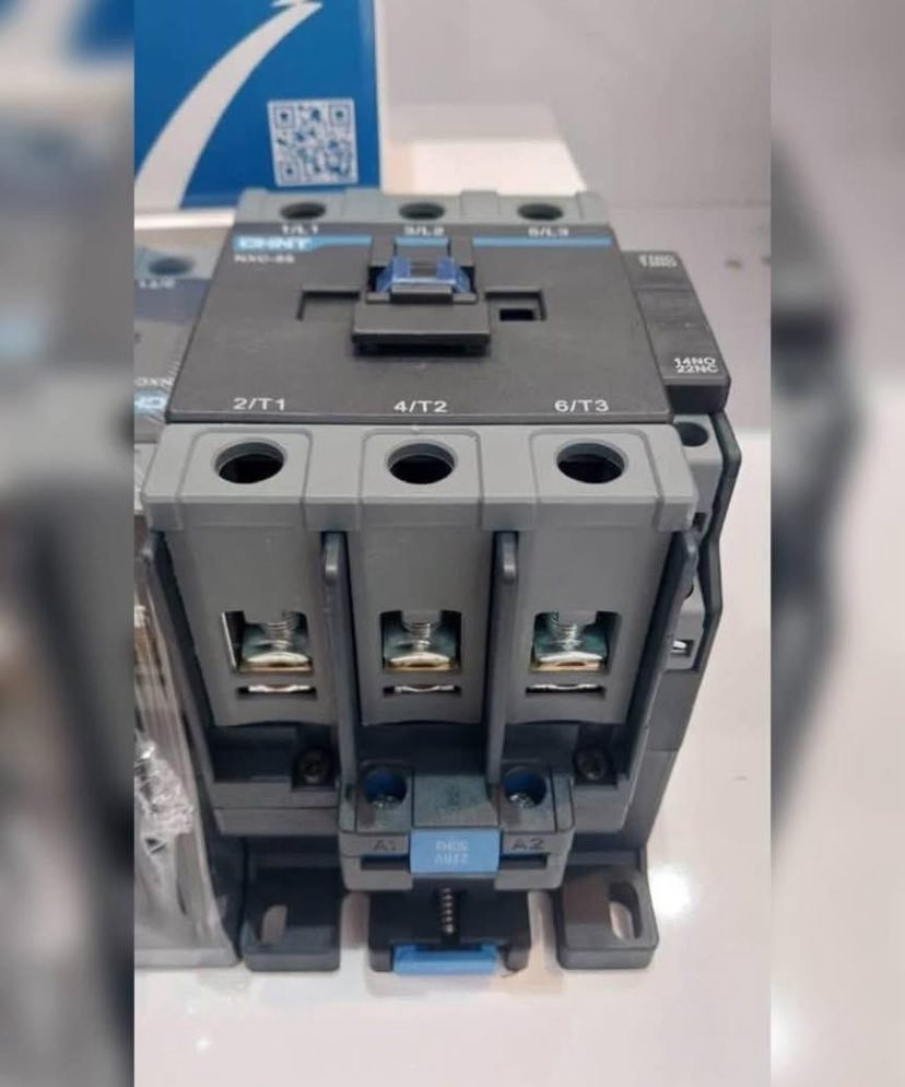 السلام عليكم 

🔴 تم توفر جميع المواد من ماركة CHNT وباسعار جديدة كلياً متوفرة 
 📍عنوانه / شورجة عكد النصارى خلف دائرة الكهرباء 

🔴 يوجد توصيل إلى بغداد وكافة المحافظات 

للاستفسار الاتصال على الرقم *********** 📞
