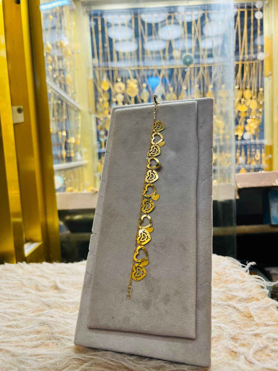 كميه بسيطه من البضاعه للذهب المستورد🤎

جميع الموديلات عيار 21✨

موديل حديث ومميز🌷

اوزان مختلفه من الخفيف إلى الثقيل ⚖️

اماراتي وتركي وإيطالي 

❤️لسنا الوحيدون ولاكننا الأفضل❤️

العنوان..بابل.. الحمزه الغربي..سوق الذهب..قرب منفذ حاكم للصيرفه او مجاور علوه السمك القديمه

للاستفسار خاص او الإتصال على ***********..كرار باسم عبد الواحد
