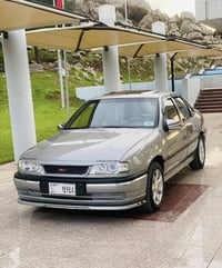 فيكترا • ١٩٩٣ • مكينة ٢.٠