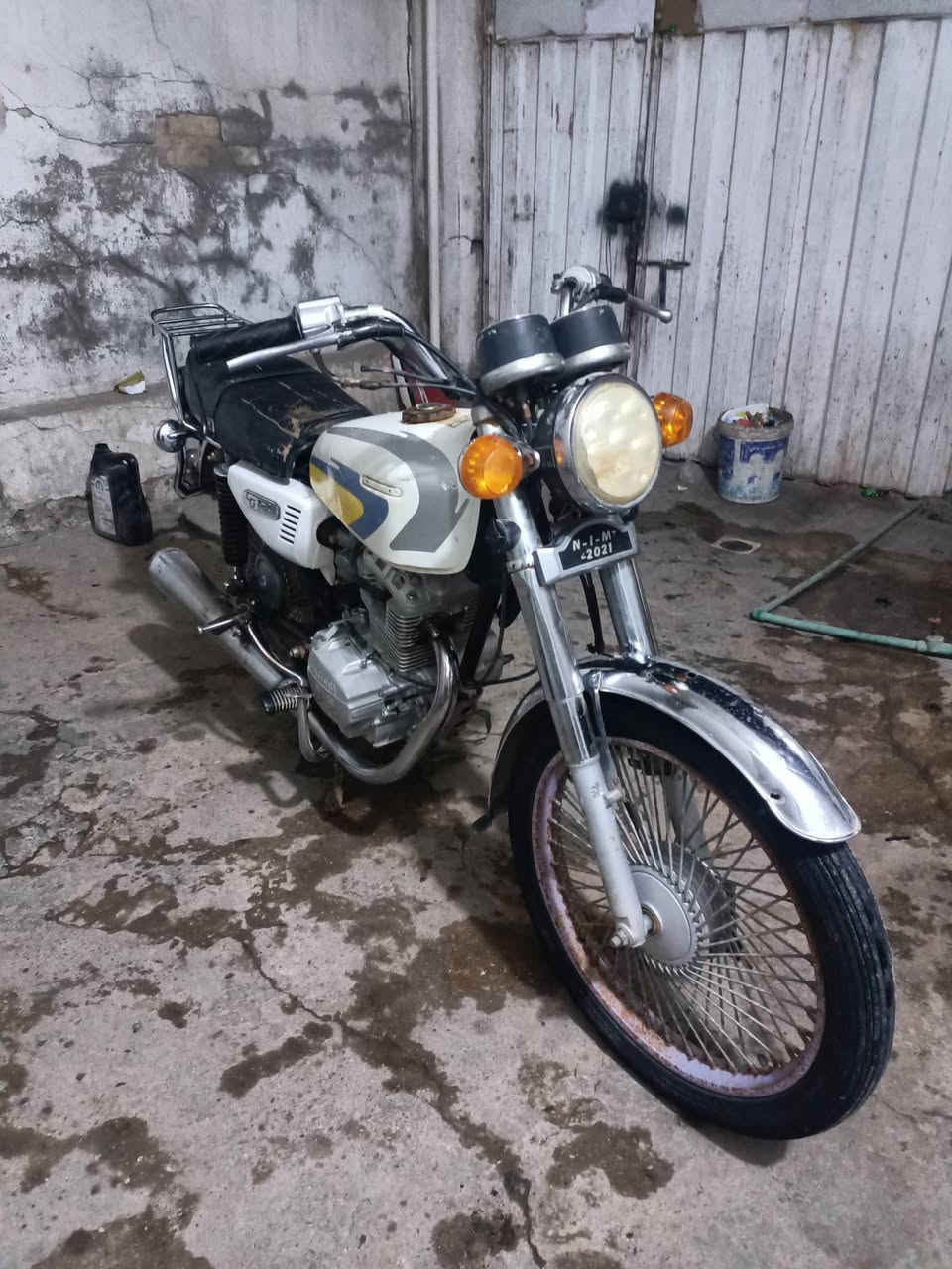 سلام عليكم نامه اصولي وكيلهه العارضي موديل 21 المحرك مامفتوح بس بي دخان قليل بس من  تشتغل ويكطع السعر 450 وبيهه مجال مكاني نجف تقاطع الهنديه عسكري


**إذا كنت صاحب هذا الإعلان وتريد حذفه لأي سبب، رجاءا أرسل رسالة إلى الدعم الفني**