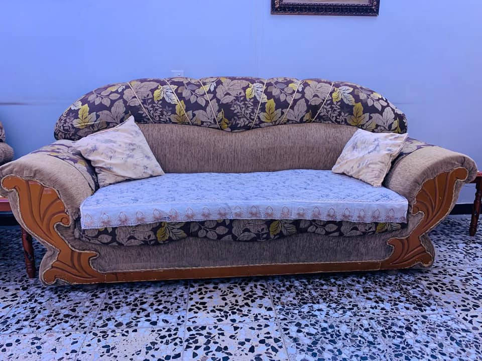 تخم كام 10 مقاعد مع الكوشات والمفارش للبيع مستعجله ع بيعته
نظيف وكبير واسع يفيد العوائل
السعر 150 الف العنوان / البلديات 

للاستفسار واتساب فقط / ‪
***********‬
