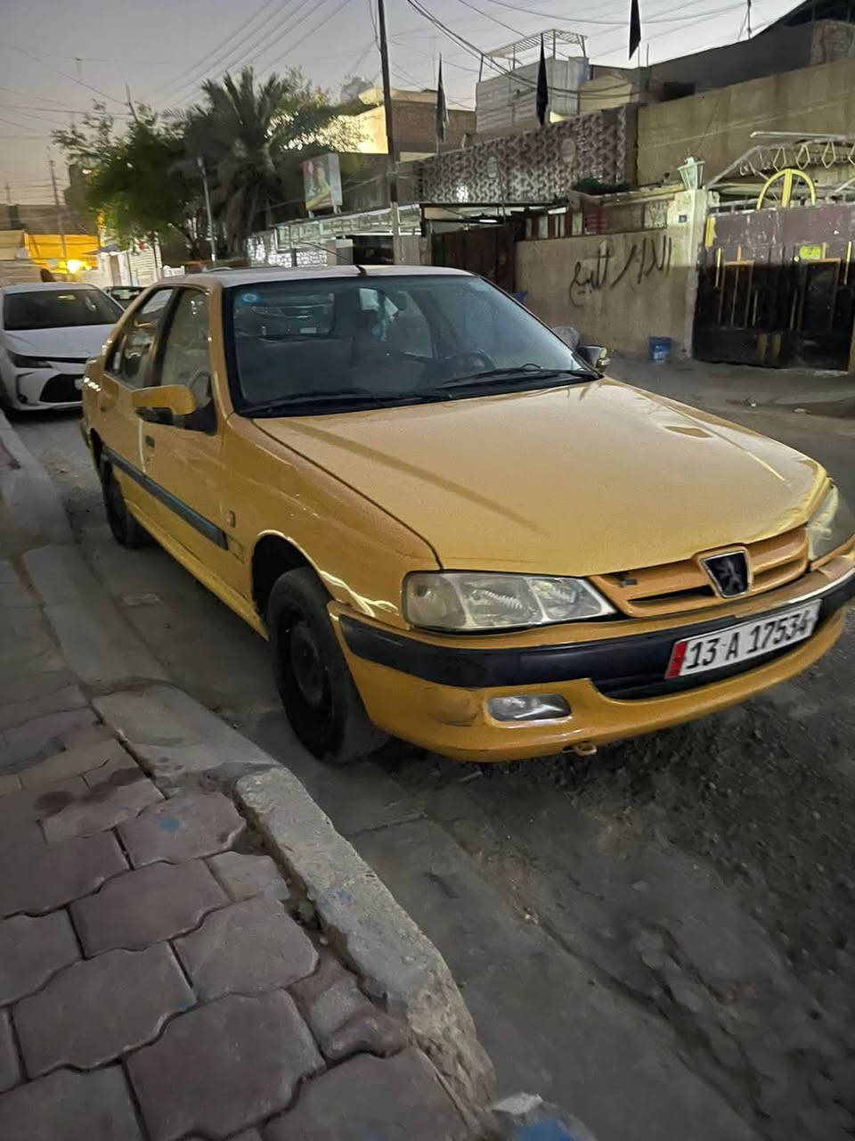 بيجو بارس مودل2015.  رقم نكليزي رقم ميسان بسمي مشورع وطني بيهةًبميد مبدل ول بقيه كلهةًكفاله سيارة جاهزه مكينه كير باتري حداديه امامي وخلفي غرفه مدوشمه جديدمكان السياره بغداد الستفسار ***********
