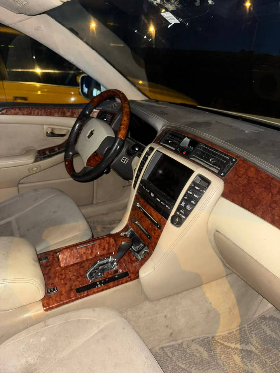 شاهينه ادوات كصه جنطه متومه
كفاله كير مكينه حداديه كهربائيات شغاله 

تبريد ثلج 

ميسان /30$
***********
