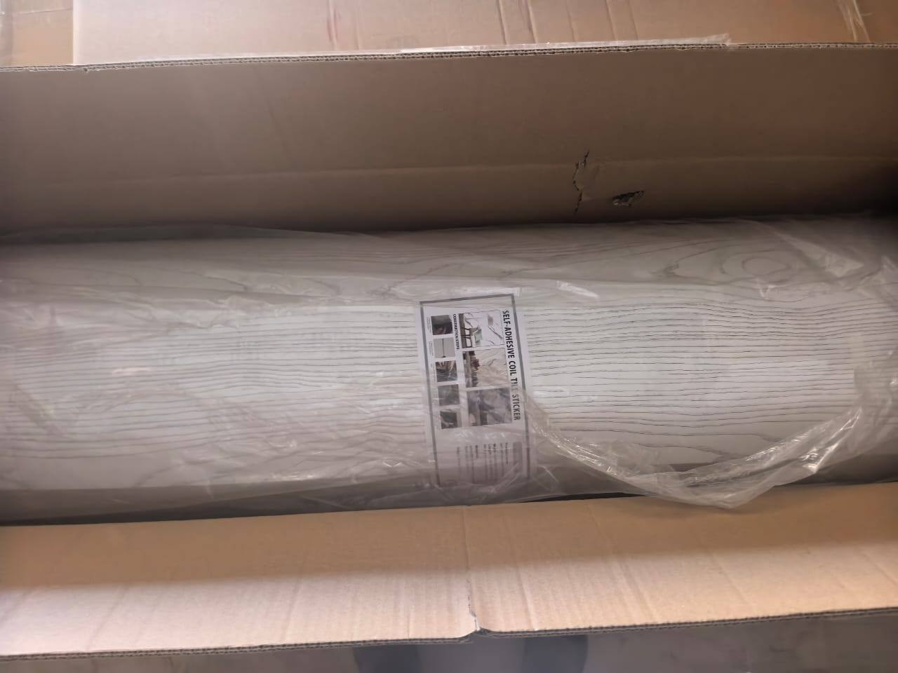 السلام عليكم يوجد رخام لاسق ذاتي السعر 8الاف فقط لجمله يوجد توصيل لجميع المحافظات ***********
