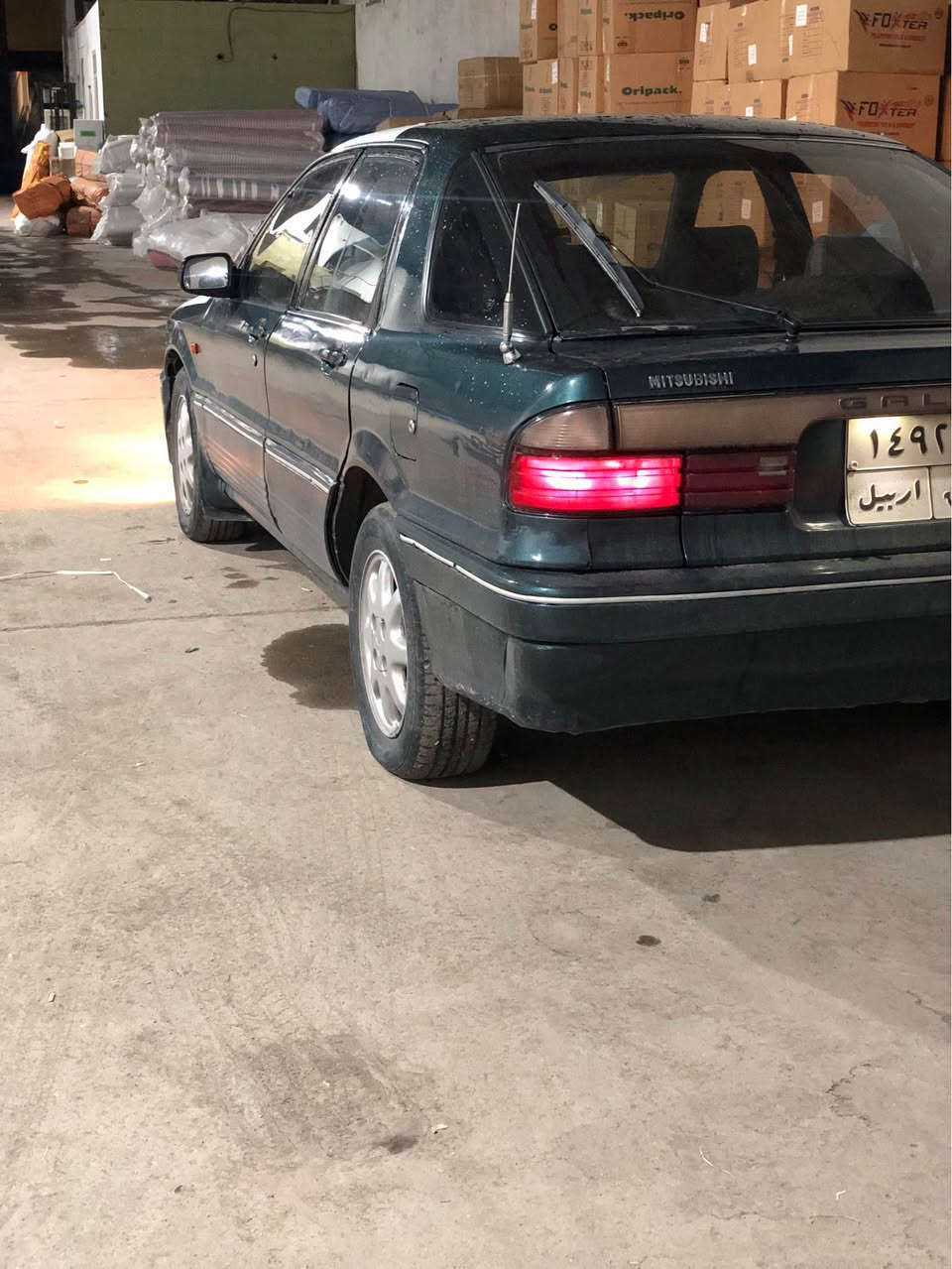 السلام عليكم 
مسيوبوشي كلاند موديل 92 فول مواصفات بس كير عادي محرك 63مرغوب صبغ عام  بيها طخه من الأمام مبدل بدنه وبيها طخه من الخلف ماعليها غرامه مكاني اربيل تحول بشرط سعر 45 رقم الهاتف *********** أربيل, العراق
