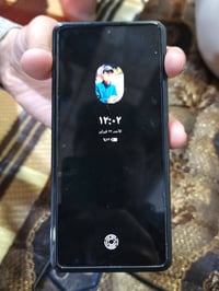 ذاكرة ٢٥٦ • معالج ٨٠٥٠ • كاميرا ٦٤+٢+٢