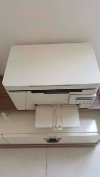 طابعة HP • اسود وابيض • لابتوب نضيف
