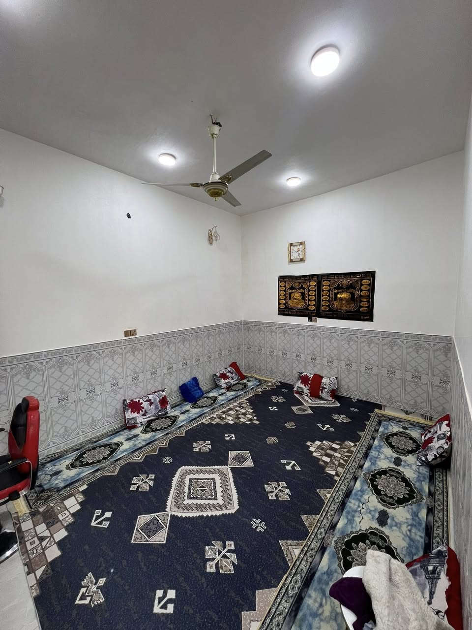 يـالـله الـلـهم صـلي على محمد والـ مـحمـد 

يـتوفر بيـت زراعـي المـساحه 100 مـترر بـناء حـديـث 2024.-☠️

بـناء طـابـوك صـب كـونكريـت مـسلح ربـاط صـب كونكريت مسلح  

الـبيـت يـتكون مـن غـرفه يـتكون مـن سـتقبال يـتكون مـطبخ مـنور 

درج صـحيات داخـلي وصـحيات خـارجـي مـتعوبين عـلي الـبيت 

شـارع 10 مــتر مـجاري ثـقيل خـفيف كـهرباء حـكوميه تبـلط 40متر

الـموقع الناصـريه سـدينـاويه يم زنـوبيه قـريب عـلى شـارع العام 
_______________________________
عندك بيت للبيع او #للايجار دزلي تفاصيله وسعره ع الخاص بيع وإيجارات سريعه ان شاء الله والتسهيل من الله / تفضلوا خاص اوالاتصال على الرقم التالي 
__________***********___________
وسنكون في خدمتكم غايتنا رضاكم والمصداقية في العمل شعارنا
