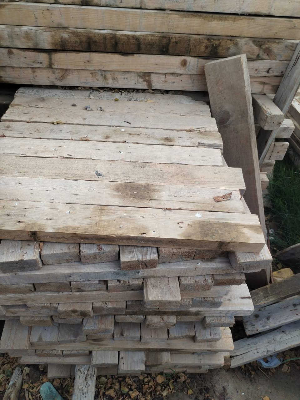 سلام عليكم قالب للبيع اكو دگه وحده واكو أكثر من دگه خشب نضيف كلش مال جناي يدگ بيت 400م رباط سگف وزايد شرط نضافه نفس الصورة مكاني ناصرية الرفاعي شراي اتصل تشلع عيوني ما تشتري بس تعامل ماريد أشوف خلقتك ***********
