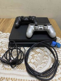 اسلام عليكم بلي فور سلم البيع كامل هوه وملحقاته  الامانه غير داخل تصلي...