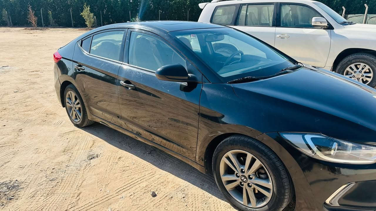 السعر 115 وبيها مجال لستفسار اتصل
***********
 
الانتره 201‪8
محرك2000 دوش 
رقم بصره تحويل جديد السنويه 2031
وارد امريكي غرق الحد الدوسه 
سياره ليبل واحد بدون تبديل  
تحكم ستيرن جهتين تثبيت سرع
مانع انزلاق شاشه كبيره لمس كامره دوار 
ABS/UBS 
ويل 17 كروم 
سياره كلش حلوه ونضيفه 
جاهزه مابيها كل نقص 
رادارات جانبيه نقط عمياء تحديد مسار 
مكان البصره سفوان
السيارة فول مواصفات ماعده الكشنات مو جلد
