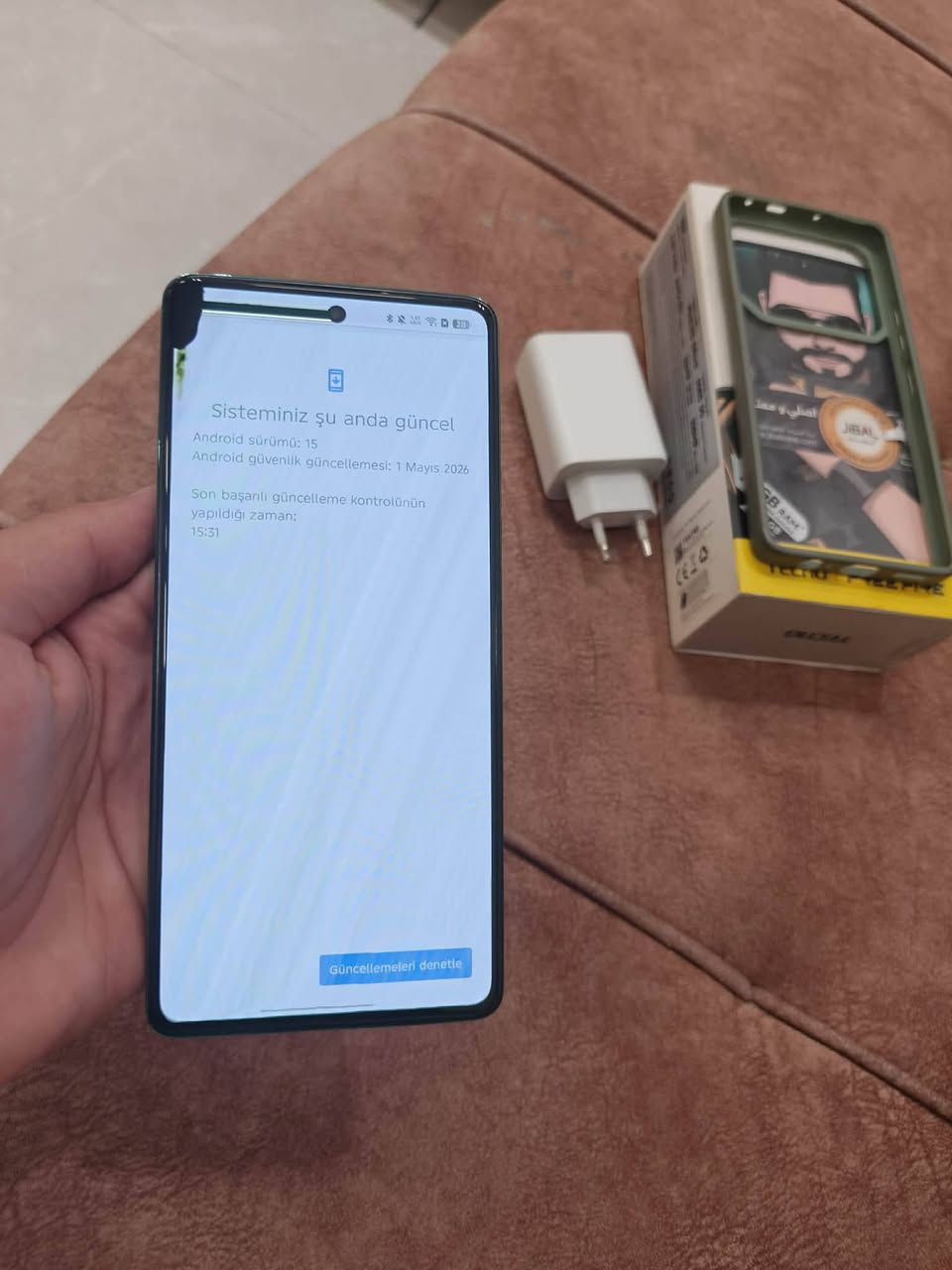 سلام عليكم 
جهاز للبيع تكنو بوفا 6 برو 5g
مع الملحقات بالكامل من الشاحن و الكفر و الباكيت ما عدا الكيبل 
الهاتف المشكلة الوحيدة مقوص و الحبر طاك بالشاشة 
سعر الهاتف 70 الف دينار عراقي 
يمكنك تبديل الشاشة و تعديله 75 الف دينار


**إذا كنت صاحب هذا الإعلان وتريد حذفه لأي سبب، رجاءا أرسل رسالة إلى الدعم الفني**
