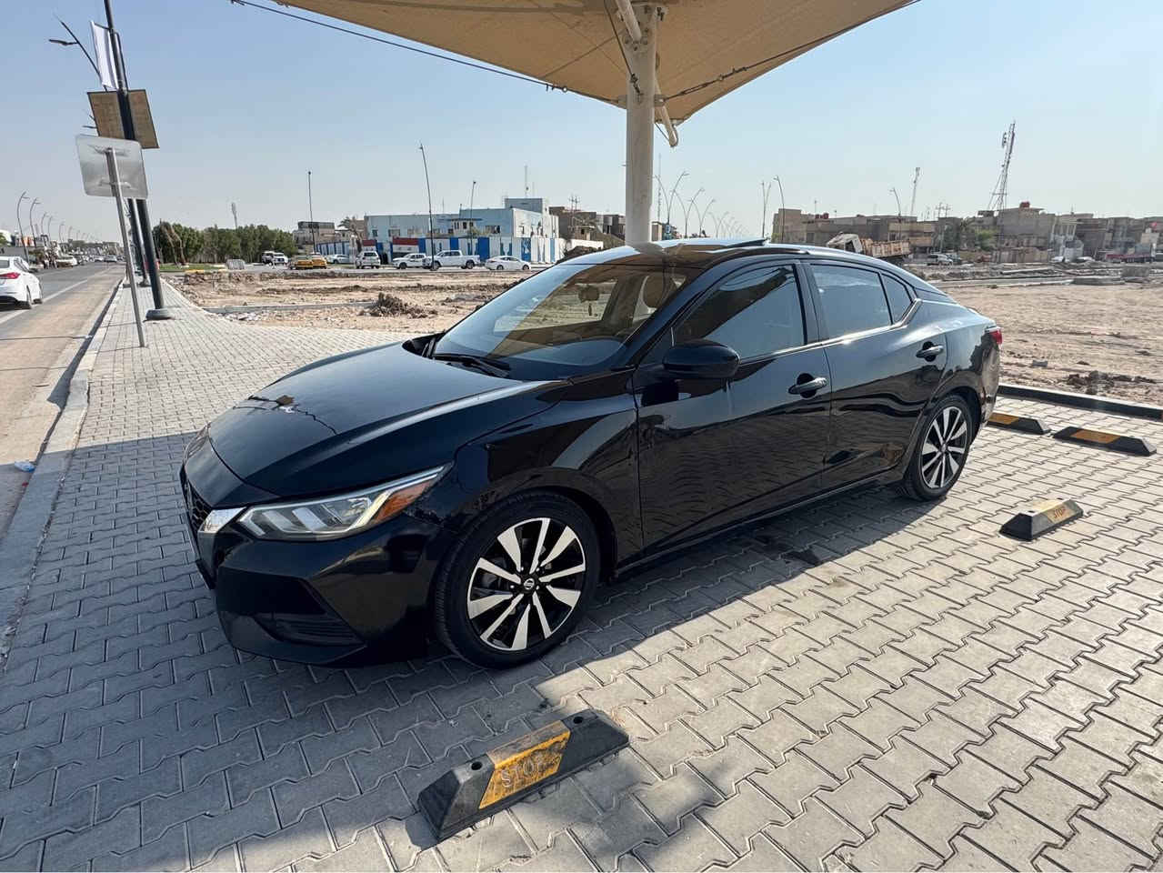 للبيع نيسان سنترا 2023 رقم معوقين بصره فول مواصفات فتحة سقف حساسات رادارات نقط عمياء كشنات جلد لونين مع الابواب والدشبول السياره حادثها موضح بالصور امامي وجاملق خلفي ورقم الشاصي موحود بس البدي بي  ملاحضات بسيطه مكينة كير تبريد كلها جديدة والسياره جاهزه ماشيه
50 الف كيلو متر
رقم بصره معوقين 
مكاني بصرة السيمر
السعر 120 ورقة
***********
متوفر واتساب البصرة, العراق
