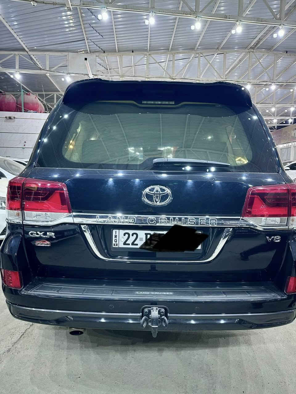 لاندكروز 2017 اربيل  اللون اسود 8 سلندر فول مواصفات بدون حادث خليجي استخدام شخصي  السعر 4500 دولار وبيه مجال بسيط للاستفسار اكثر  ***********
