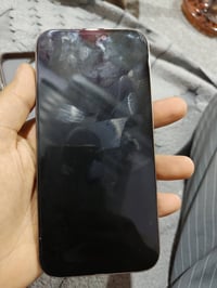 آيفون ١٦ برو ماكس • بطارية ٩٦٪ • بضمان