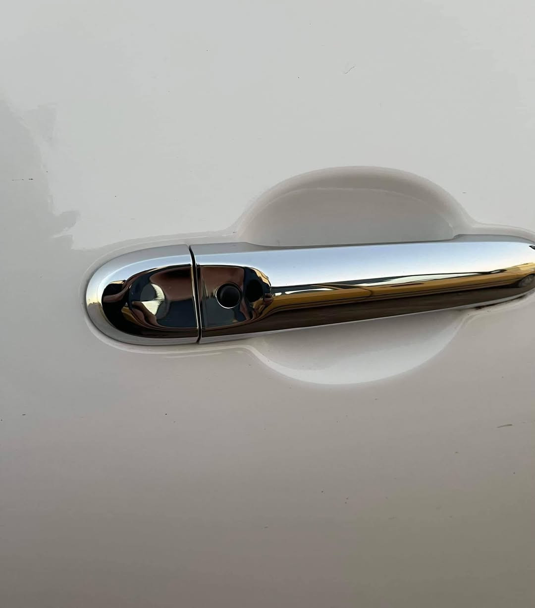 سني موديل ٢٣مصري فول مواصفات كفالة عامة السيارة ماشية ١٧الف السعر النهائي ١٣٠
السيارةبصمة،كج حماوة، كشنات جلد اصلي ،يدات نيكل داخل خارج،ويل كب سبير منازل ،تبريدقطعتين بيانو، شاشة أصلية، كاميرا أصلية، حساسات، مري شفط،إشارة
أرضية جلد السيارة نظيفة جداً
الرقم ***********
