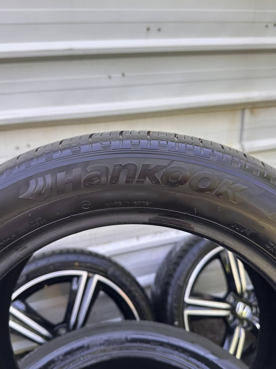شلون الشباب الطيبة
تخم تايرات Hankook 🇰🇷 قياس 17 مال هوندا نضافه مثل متشوفون جدا نضيف + تخم ويل سبورت مكفول من الضربه والعواج بيع او مراوس ويا تخم تاير جديد ضمان 3  سنوات


**إذا كنت صاحب هذا الإعلان وتريد حذفه لأي سبب، رجاءا أرسل رسالة إلى الدعم الفني**