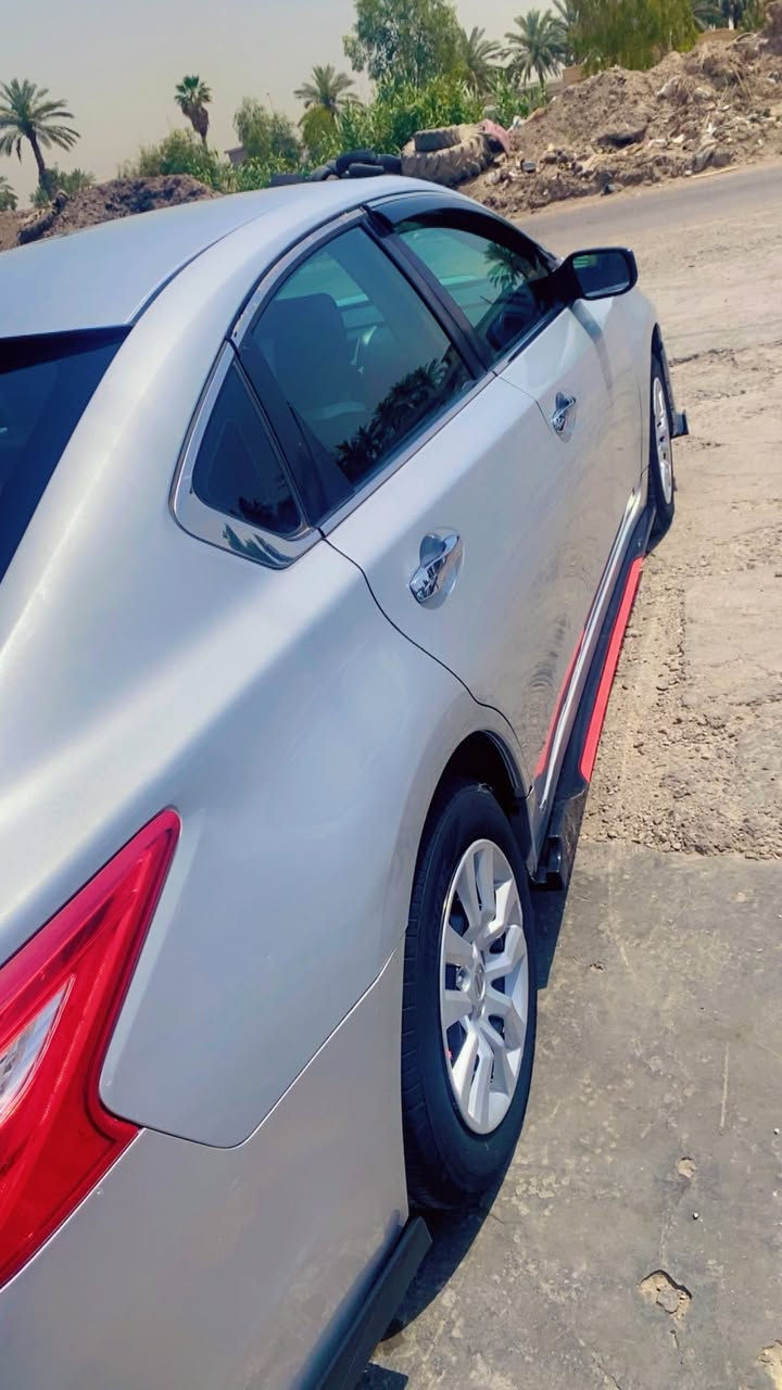 نيسان التيما موديل 2016 للبيع
مواصفات 

تحكمات ستيرن كامل 
مانع انزلاق
كامره وشاشه بلاديه
كير اوتو
مثبت سرعه 
تدفئه تبريد 
كشن كهربائي
عدة منافذUSB 
تحكمات صوتيه 
وبعد بيها هواي مواصفات 
السياره جاهزه مابيه اي نقص 
والسياره بيها قطعه واحده وصور الحادث موجود بالمنشور 
للاستفسار اكثر 
***********
