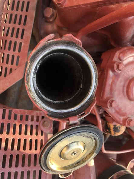 سلام عليكم
مولدة اڤيكو V8 موديل حديث 🔥
ساعات العمل ١٣٥ ساعه برغي مامفتوح بعدها زيرو 🔥
توليد ستامفورد 500 KAV 
 ***********+واتساب 
السعر جدا مناسب اتصل وتدلل 🙏
