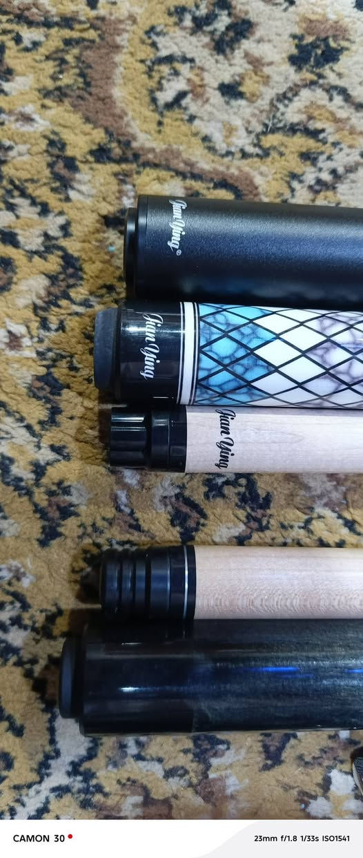 سلام عليكم شباب عدة كاملة
كيوب لعب وكيوب كسرة وجمب الجمب مضروب بي ضربتين وجف اعلى سعر ابيع كيوب اللعب الصراحة ماعرف ماركتة بس يدعم اكستيشين كيوب اللعب هم جديد ملعوب بي كيمين


**إذا كنت صاحب هذا الإعلان وتريد حذفه لأي سبب، رجاءا أرسل رسالة إلى الدعم الفني**