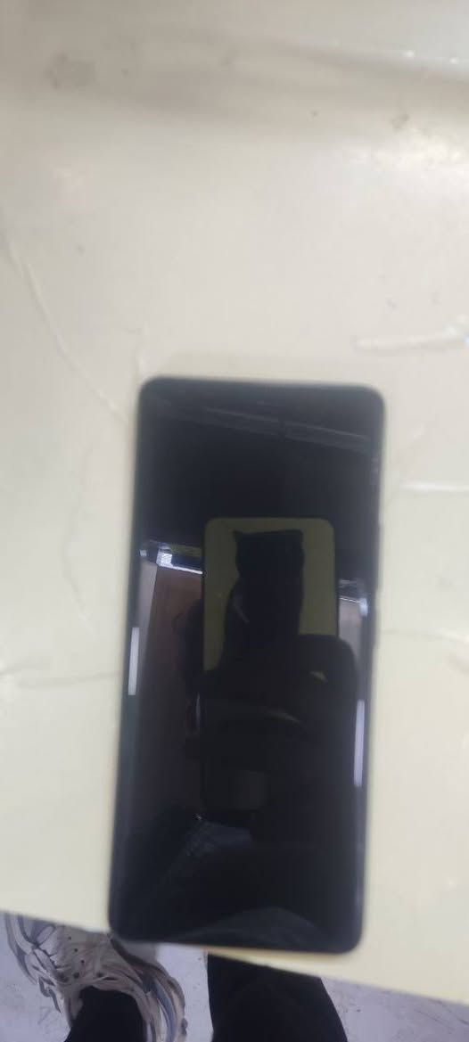 تلفون realme 11 Pro 5G  للبيع السعر 175 ألف
***********
