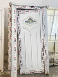 …  يوجد باب PVC عدد 5 جديد للبيع 4 منهن كبار قياسهن طول 195 سم و العرض...