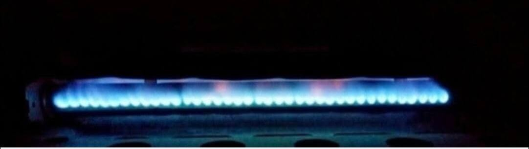 طباخ كريازي إيطالي نظام بوري فرن خطين يشتغل قياس 90 *60 شغال فرن كلوب مقدحه شوايه كلو شغال نظافه 90 % العنوان موصل جانب الأيمن رجم حديد
***********
***********
