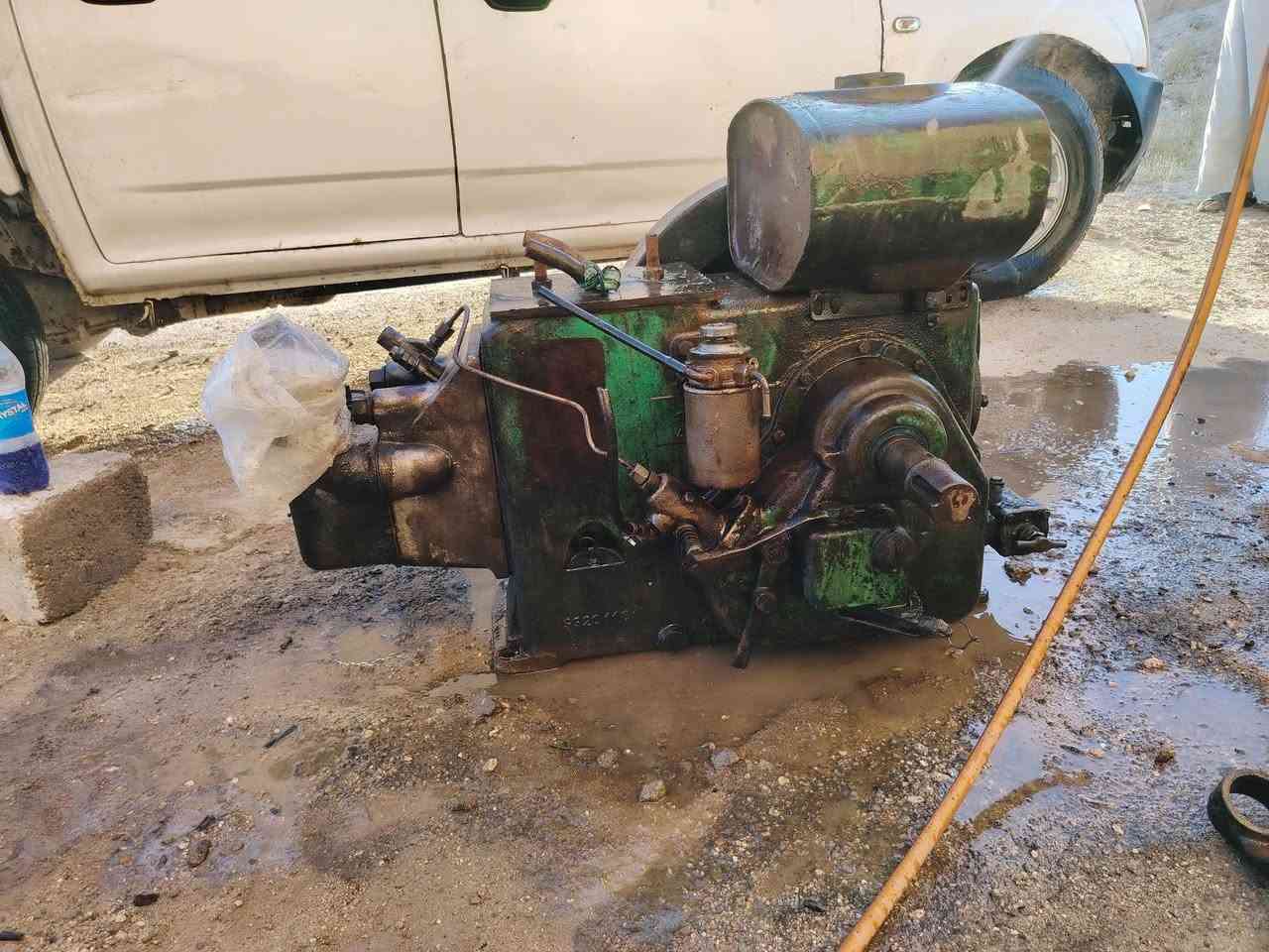 مكينه هندوريه مجفته تجفيت كامل جديده وملف جديد سعر 950 التواصل ***********
