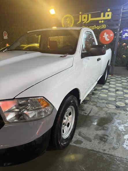 سلام عليكم سياره دوج رام ٢٠١٤ للبيع 
محرك ٣٦٠٠ كير موس سياره كير ومحرك كفاله 
رقم ١٤ بصره دولي شرط تحويل 
مكاني بغداد سعر ١١٨ وبيه مجال بسيط 
***********
