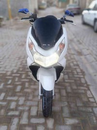 دراجه بي سي اكس جيل اول البيع  مكينه 125 مكفوله كفاله عامه  عنوان بغدا...