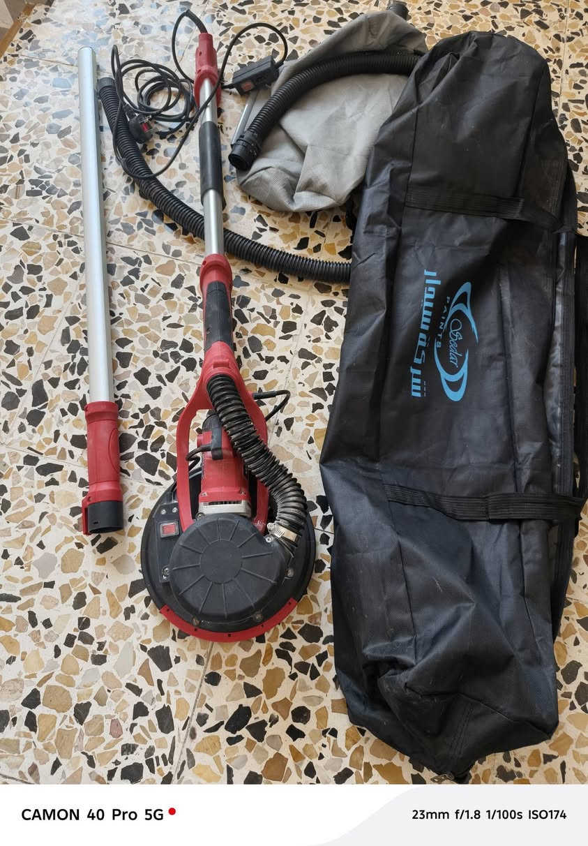 السلام عليكم
جهاز سنفرة وتنعيم للبيع
الجهاز كلش نظيف واستخدامه قليل  يعني اخو لجديد 
واسط /كوت
***********
