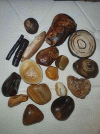 احجار خام • مجموعة • سعر مناسب