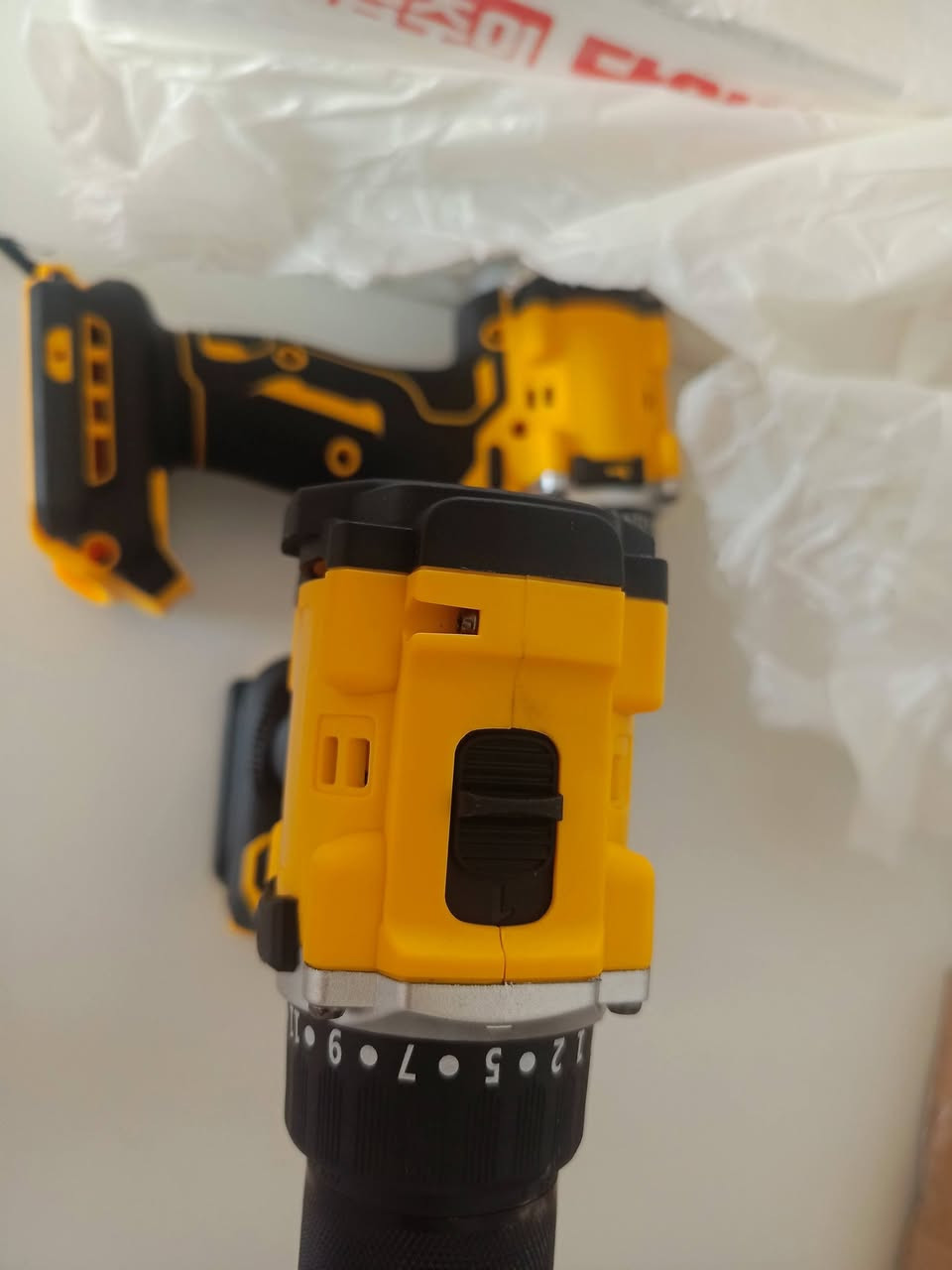 دريلات جدد أصلية عدد 2 
طوبة حديد ماطور برشلز بدون بطاريات
سعر القطعتين 50 والتوصيل مجاني
@أبرز المعجبين


**إذا كنت صاحب هذا الإعلان وتريد حذفه لأي سبب، رجاءا أرسل رسالة إلى الدعم الفني**