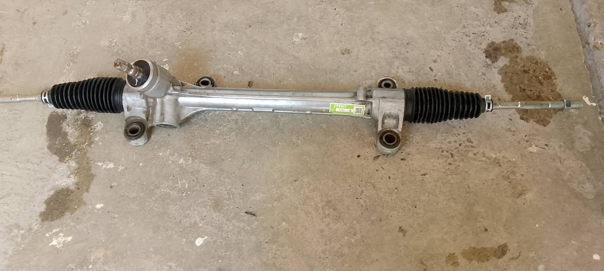 مشط استيرن للبيع مال تفصيخ اصلي مو تجاري السعر ١٠٠ مكاني بغداد حي الجهاد الامانه ***********
