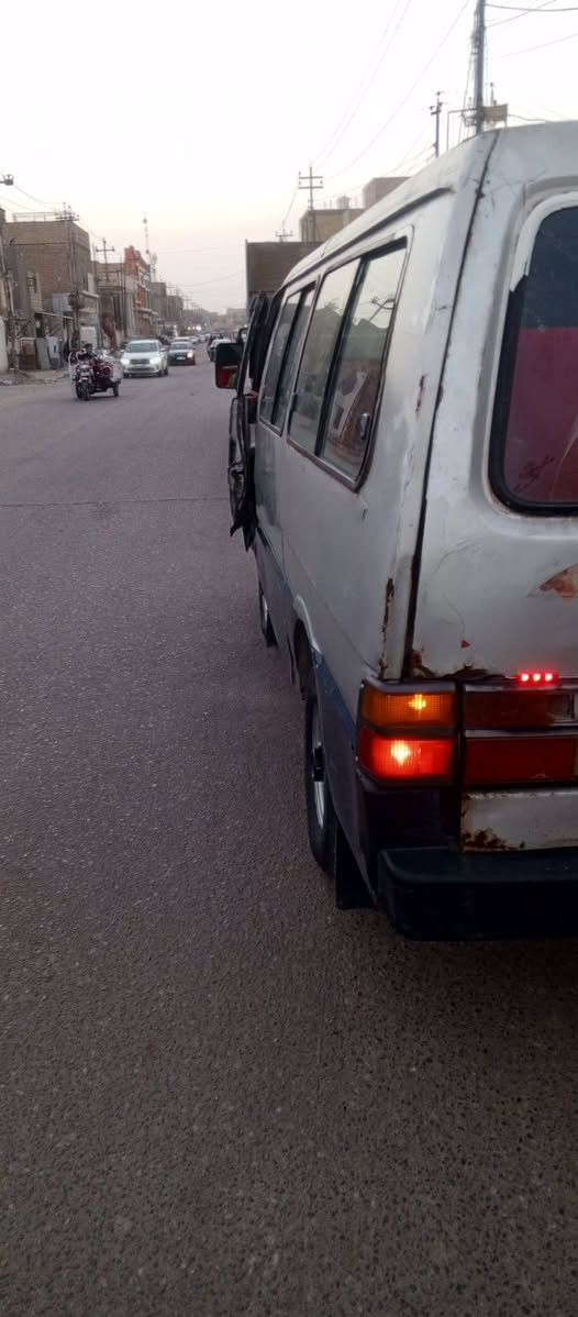 السلام عليكم كيا بست 93 للبيع عيني سنويه ضايعه ضايعه بالبيت ما اعرف وين القاها بشهر شهرين بسنه ايش وقت ما القاها ثانويه استنساخ بها جاهزه السياره على حسب الاصول طقم تاير ماكينه جير السعر 15 وبيها مجال شيء قليل. ***********
