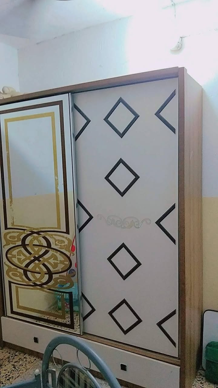 مبرده شغاله كلها 50 سرير 45 مجمده 250 كنتور سلايت نضيف 90 غرفه مصري 250 مكان نجف


**إذا كنت صاحب هذا الإعلان وتريد حذفه لأي سبب، رجاءا أرسل رسالة إلى الدعم الفني**