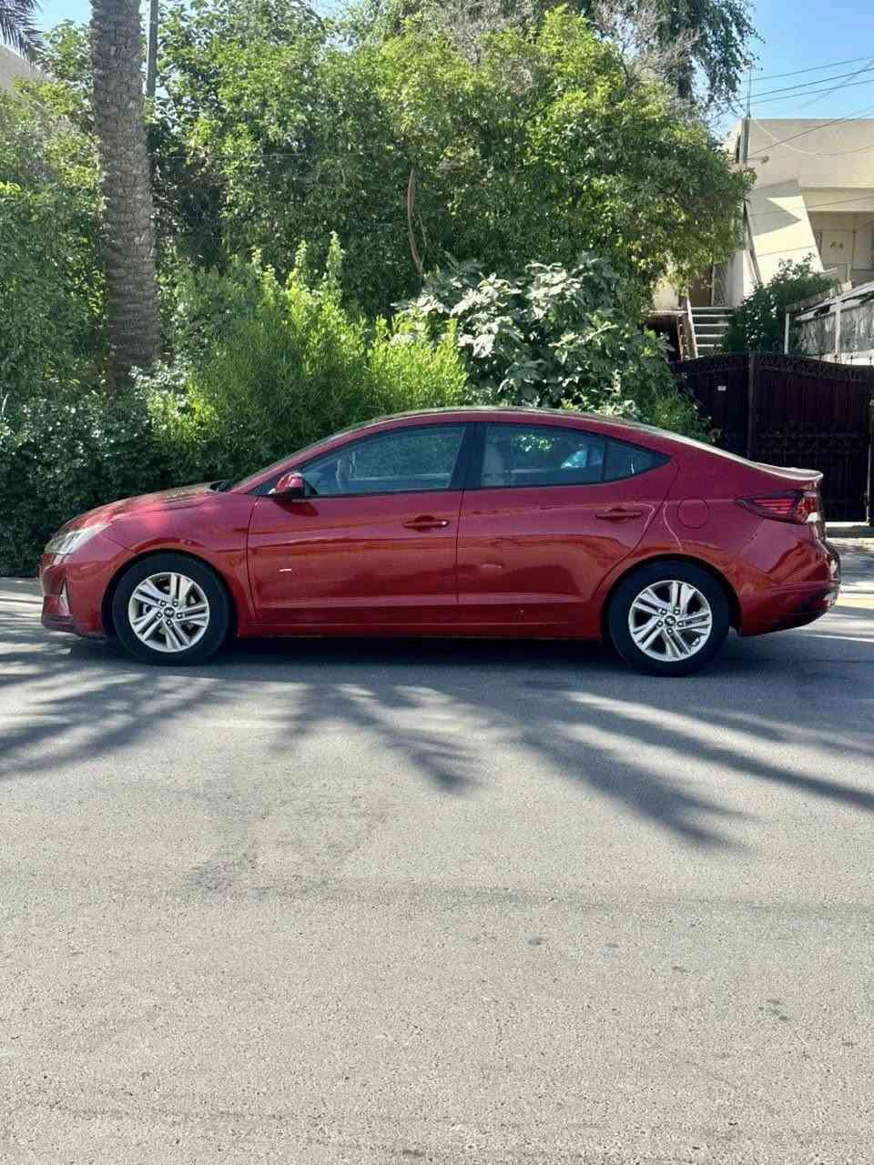 النترا 2020 كير AT بلادي
سلام عليكم 
النترا  2020 
بدون ايرباك 
حادثها سطحي بنيد فقط 
بيها جاملغ خلفي و باب خلفي كلير من امريكا 
ماشية 70 الف 
كير محرك كفالة 
صدر داخل كلة جديد 
السعر 123 
بغداد العامرية 
***********
