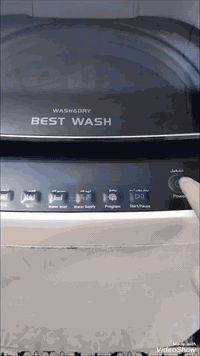 غساله اوتماتيك نوعيه فستل ١٨ كيلو تغسل بطانية نضيفه وكلهه شغاله على الفحص مكاني بغداد الكمالية اتصال على الرقم بي واتساب ***********
