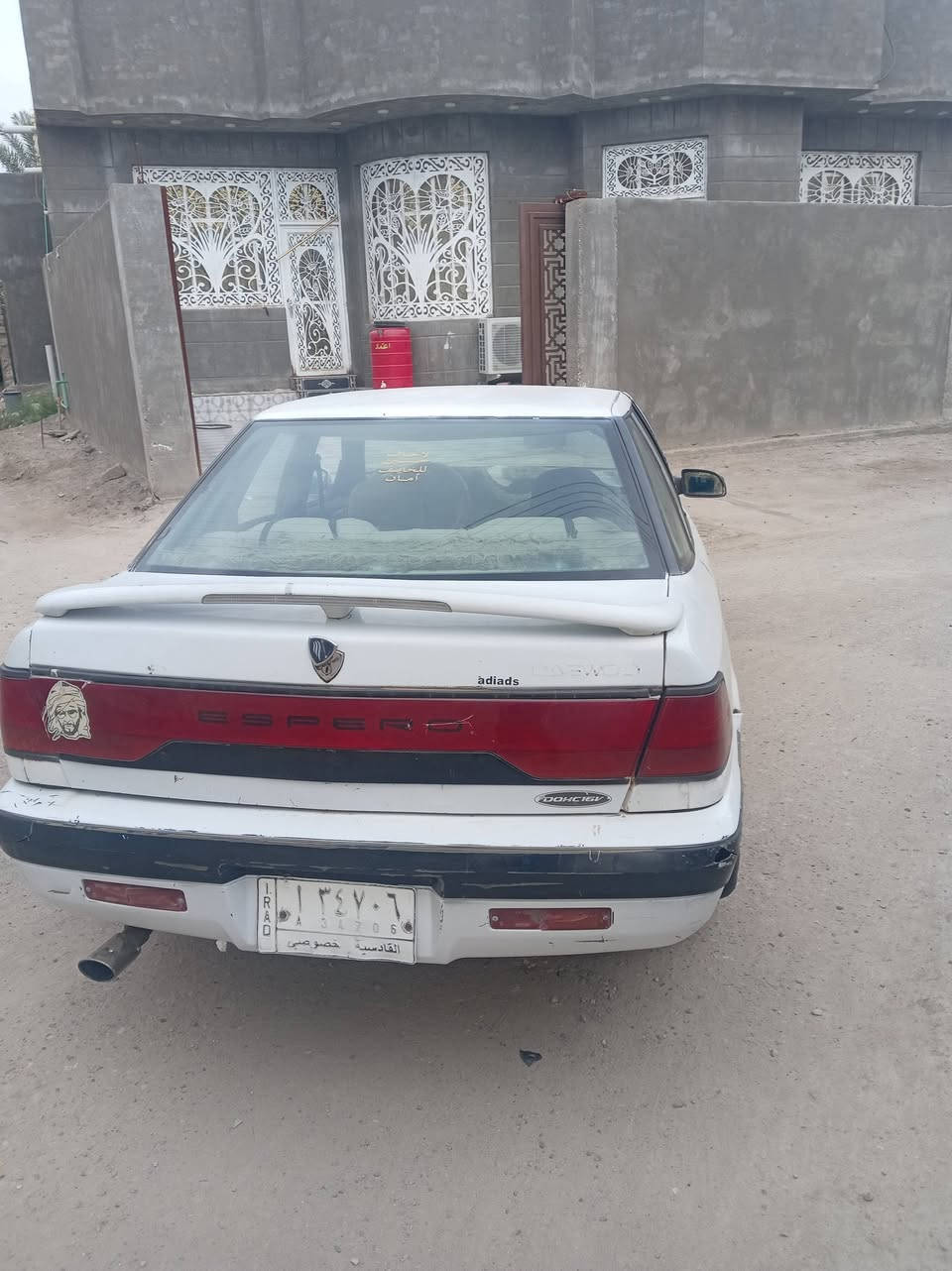 السلام عليكم للبيع أو مراوس دايو سبرو مكينه وكير كورله نضاف حدادته جديده تخم تاير كهربئياته كله شغاله رقم قادسيه مشروع وطني راعيه يمي شرط التحويل سعر 15 وبيه مجال كلش قليل مكان سياره بصره قضاء المدينه استفسار اتصل ***********
