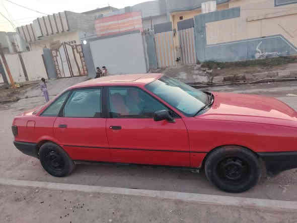 أودي للبيع موديل 1991 محرك بي نفخ كير شرط سنويه 2030 صبغ مابيها السعر 30 وبيها مجال بصيط ***********
