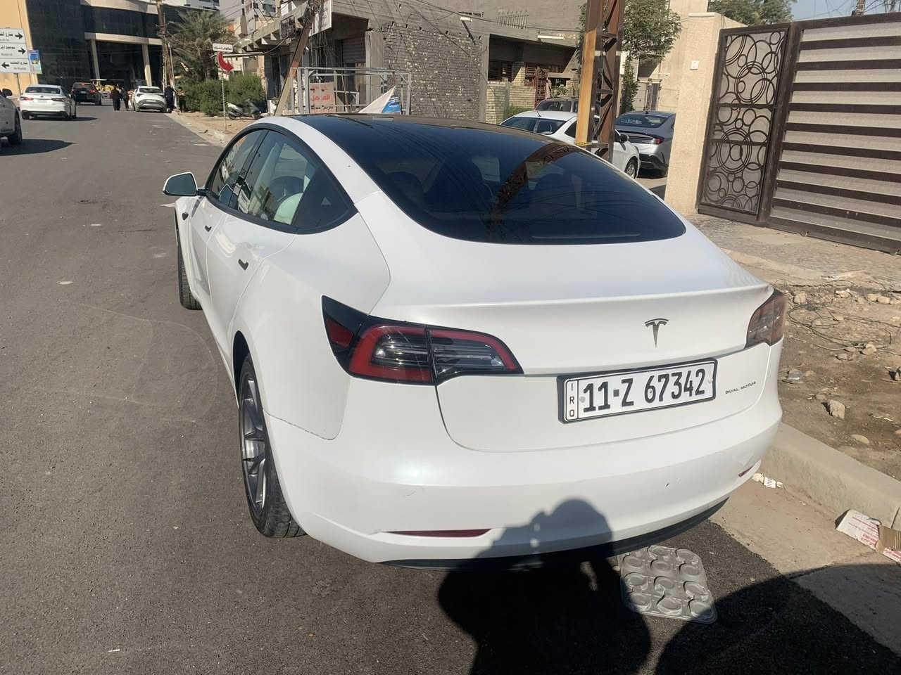 السلام عليكم
تيسلا مودل 3 2022 تك ماطور

اون لاين

داخل ابيض

صبغ قطعتين

اون لاين

موصفات التسلا معرفة

مكانها بغداد البلديات

***********
