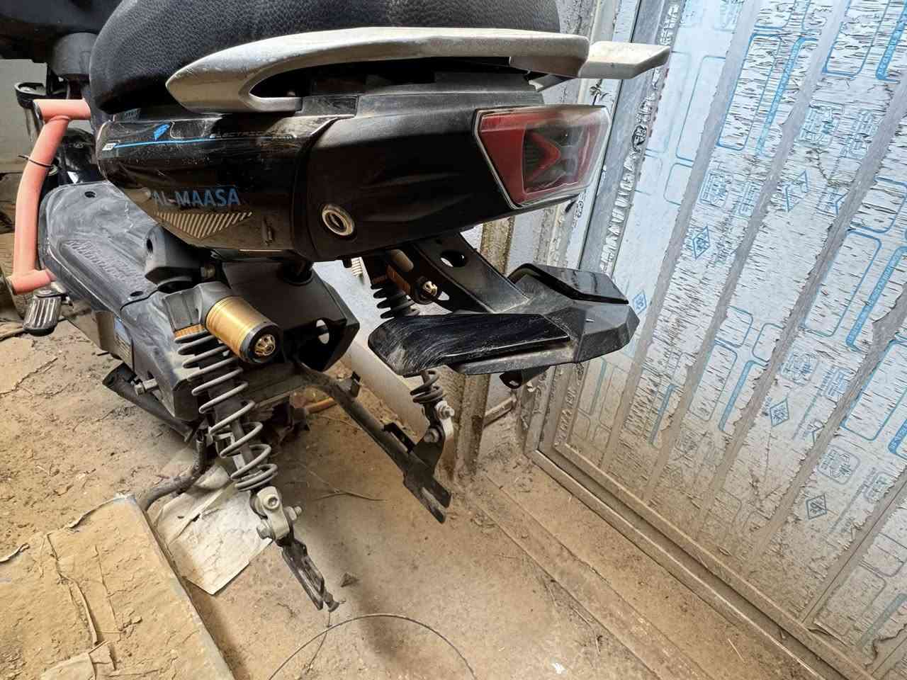 سلام عليكم
دراجه شحن للبيع الماسا موديل 2023
  5 بطاريات ملف 2000 60V
 نقص فقط الويل الخلفي التاير موجود جديد
 السماوه 
سعر 150 و بيه مجال


**إذا كنت صاحب هذا الإعلان وتريد حذفه لأي سبب، رجاءا أرسل رسالة إلى الدعم الفني**