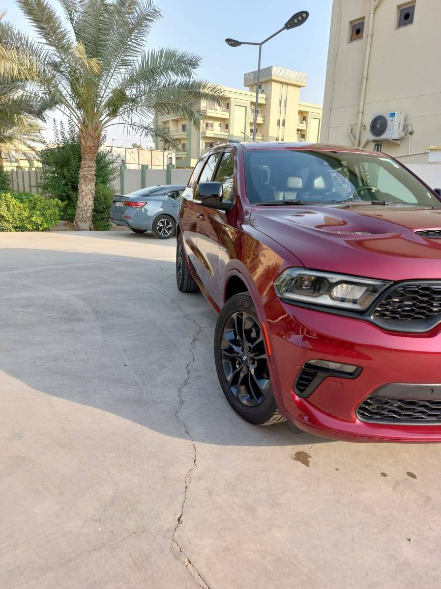 السلام عليكم
دوج دورنكو  2023            RT plus 

كلين تايتل بدون اي ضرر ‼️

الحادث سرقه كما موضح في الصور 

مكفوله كفاله عامه ‼️ 

مثل ما موضح بالسونار

رقم بغداد الانكليزي  ب اسمي 

فول  مواصفات  للاخير ‼️

مكينه 8 سنلدر 5700 المرغوبه 

كير 8 نمر 

بصمه 

تشغيل عن بعد 

شاشه  ابل كار بلي+ اندروريد اوتو 

كامره خلفيه دواره 

فتحه سلايد روف  

شاحن وايرلس 

حساسات اماميه خلفيه  

دفع رباعي 4x4

رادار امامي  مانع تصادم 

رادار جانبي  النقطه العمياء 

رادار خلفي  توقف ذاتي 

مثبت سرعه 

مانع خروج عن المسار 

كشنات جلد 

خزن وضعيه كشن السائق 

تحكم كشنات كهرباء 

7 راكب

3 قطع تبريد 

تدفئه + تبريد كشنات

تدفئه كشنات خلفيه  

تحكم بتبريد السائق والراكب منفصل 

تدفئه ستيرن 

تحكم ستيرن جهتين  

سماعات هارمن 

انوار Led 

كشافات ضباب 

ويل 20 

صندوق كهرباء 

شفتات ستيرن  

وضعيات قياده 

 sports-eco-comfort

وبعد بيهه هواي موصفات
 

السياره نضيفه جدا  ما ناقصهه برغي 

المكان بغداد زيونه 

السعر 410 وبي مجال للشراي 

***********
