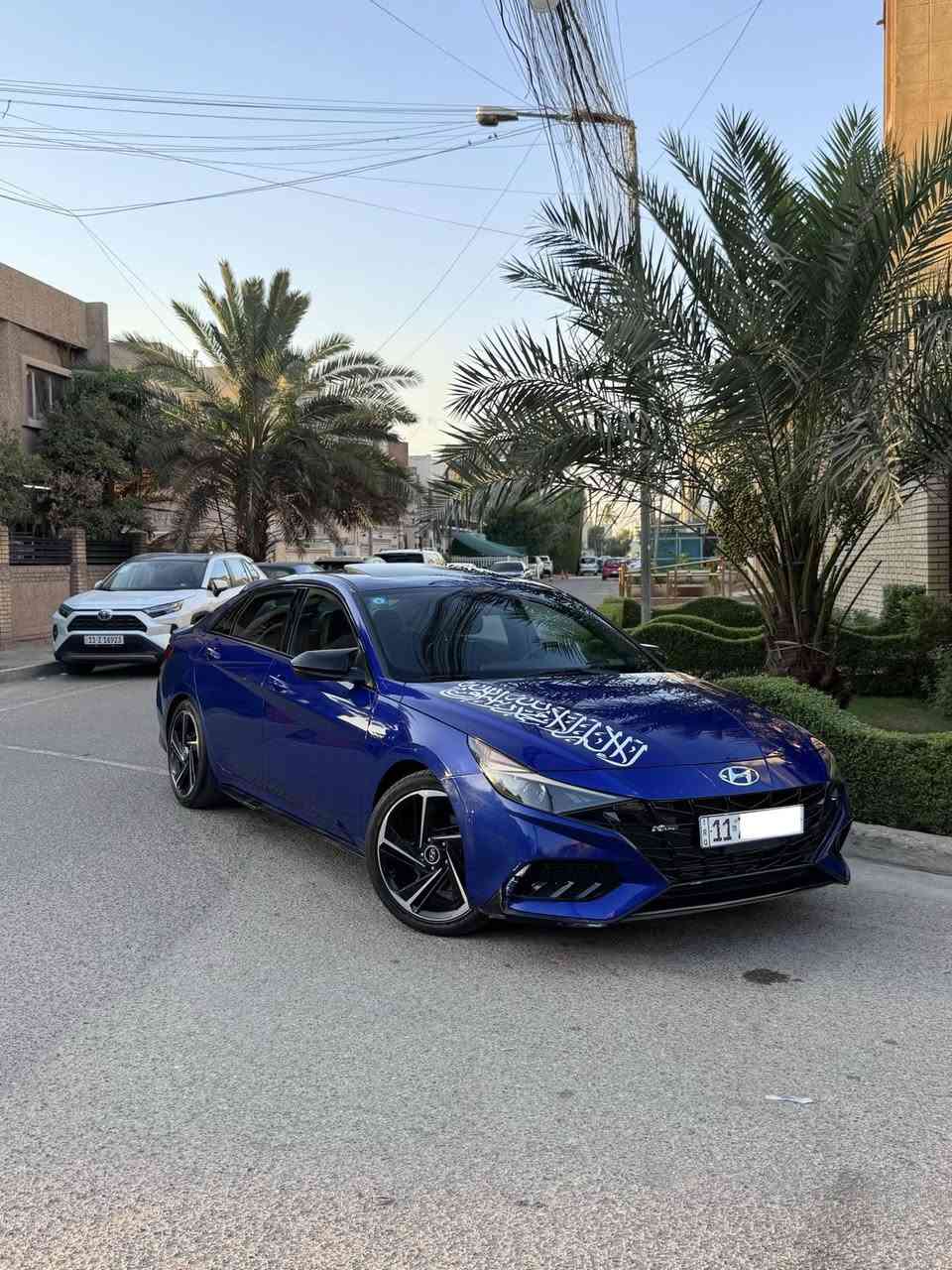 السلام عليكم 
النترا N-LINE 2023

رقم بغداد الجديد باسمي
مواصفات فول 1/1
فتحه
بصمه 
شاشه كبيره 
عداد ديجيتال
كامره دواره 
كشن كهرباء 
كشن تدفئه 
ستيرن تدفئه 
شيفتات
كشنات مختمه N
درگه مختمه N
انظمه قياده
فول رادارات 
رادار امامي 
رادار خلفي 
رادار جانبي 
نقط عمياء 
كروز سرعه 
تحكمات ستيرن 
تحديد مسار 
اوتو ستوب 
قياده ذاتيه
حساسات 
بجم كامل LED
وبعد بيها مواصفات 
‎1600 توربو

سياره كفاله عامه من كلشي مكينه وكير برغي ممفتوح
تخم تاير جديد مبدل الها بلكات ونوزلات جدد ادامه على الزيوت والفلاتر صدرها كله بلادي سياره كامله وجاهزه دينار متصرف عليها الحمدلله حت حجر البيئه موجود بيها وتخم تاير جديد شادلها

سياره ليبل واحد بجم كبس بيها باب السايق والي وراه مصبوغات وطختهن كلش خفيفه  غير هذا بعد مابيها وين ميعجبك تفحص افحص وبدون اي دواخل نهائي كلش جديده السياره الحمدلله 

رايدها ب158 وماكو هيج اسعار وهيج نظافه ابد
مكاني الوزيرية
للاستفسار ***********
