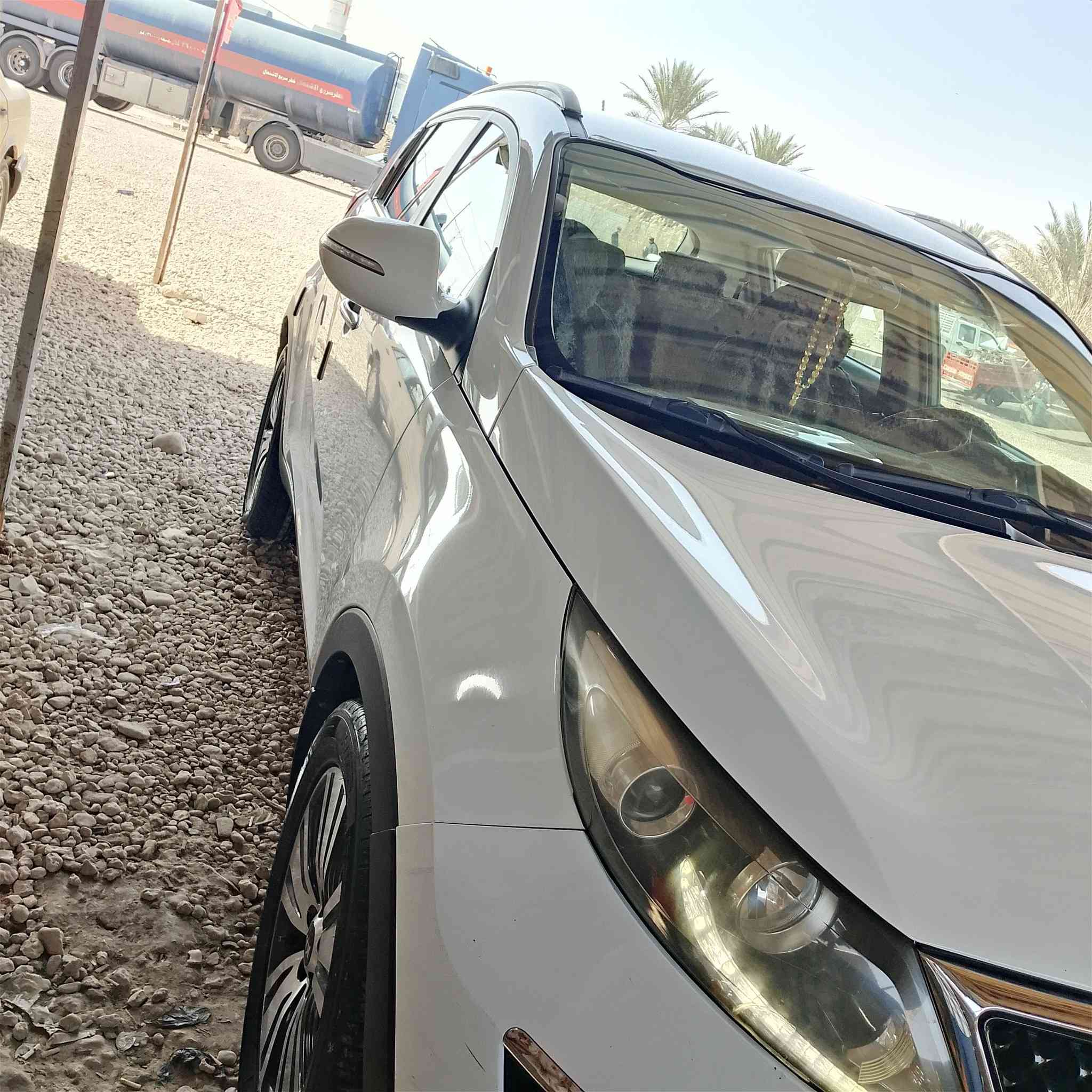 السلام عليكم .سبورتج 2015خليجي مكفوله كامل ماشيه 177.سنويه  كربلاء وبأسمي سياره حلوة وخير من الله .سعرها165ورقه$بيها مجال .عنواني كربلاء الحسينيه ***********.
