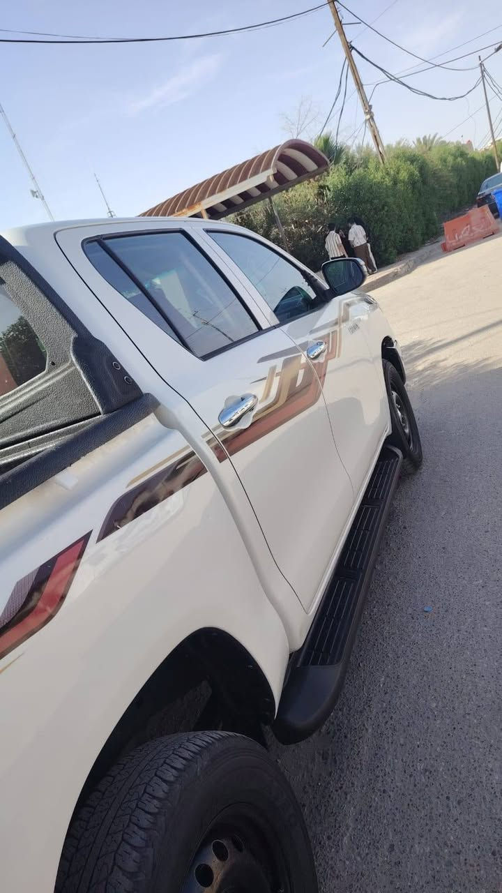 البيع تويوتا بيكم سياره كير محرك كاز  مكفولات حداديه جديده تخم تاير دواخل كهربيات كله
شقاله تبريد سياره وتماتيك موديل (2019)
سعر 190 ورقه    سنويه 30 رقم ربيل
بعد تفاصيل سياره سوناره مرفق بل صور *********** المكان البصره هارثه البصرة, العراق
